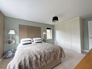 Photo 11- click for photo gallery